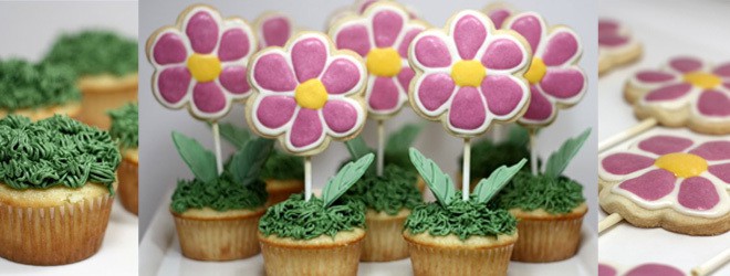 Guest Blogger Judy shares her recipe for Spring Flower Cupcakes