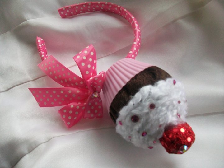 Cupcake Swag! Cute or Just To Much?