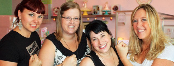 Cupcake Tweet-Up at New York Cupcakes