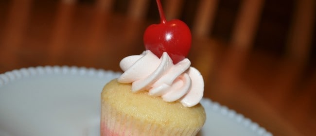 Shirley Temple Mini Cupcakes