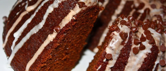 Pumpkin & Chocolate Bundt Cake with a Cinnamon Glaze