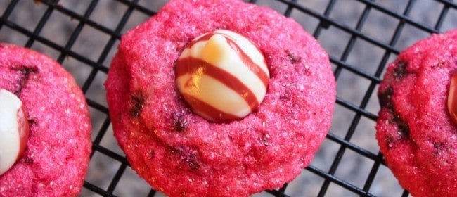 Dark Chocolate Raspberry Hug Cookies