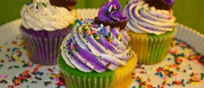 Mardi Gras Cupcakes