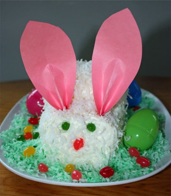 Hippity Hop - It's the Easter Bunny (cake!) - JavaCupcake