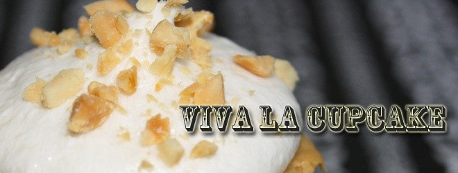 Viva la Cupcake - Peanut Butter Banana Cupcakes | JavaCupcake.com