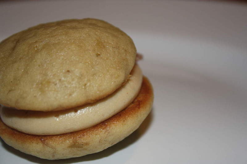 Banana Whoopie Pies (with PB & Bacon!)