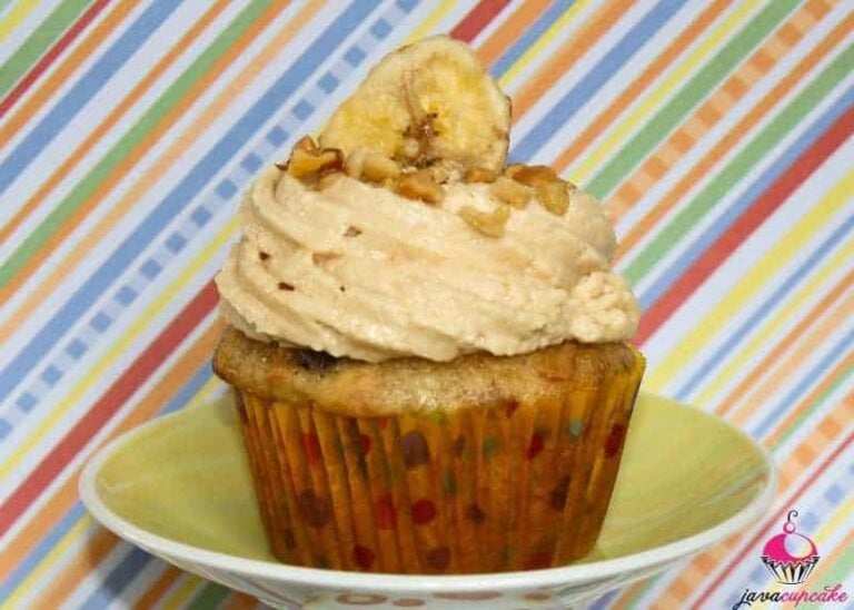 Banana Nut Cupcakes - three ways