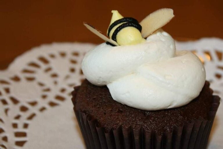 Itty Bitty Bumblebee