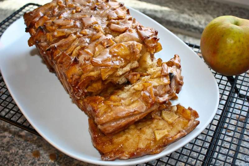 Apple Cinnamon Pull Apart Bread