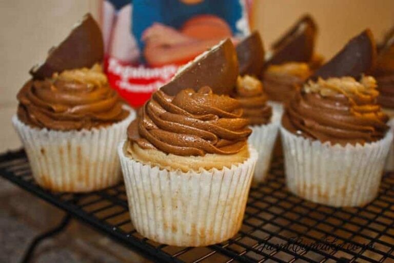 Tagalong Cupcakes