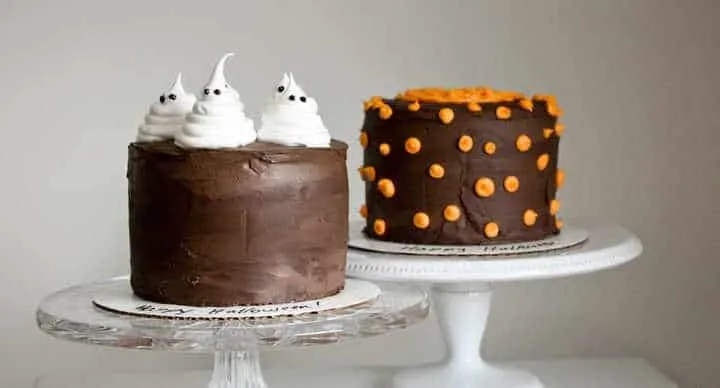 Easy Tutorial: Ghost & Pumpkin Cakes for Halloween | JavaCupcake.com