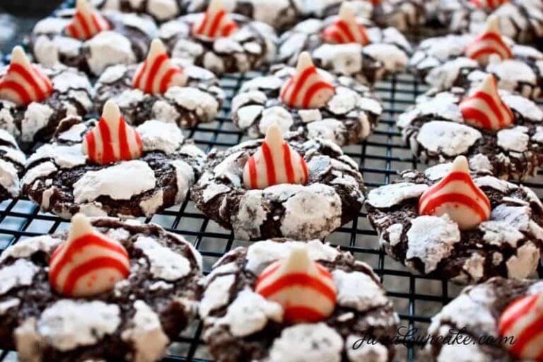 The Great Food Blogger Cookie Swap 2012: Candy Cane Crinkle Blossoms