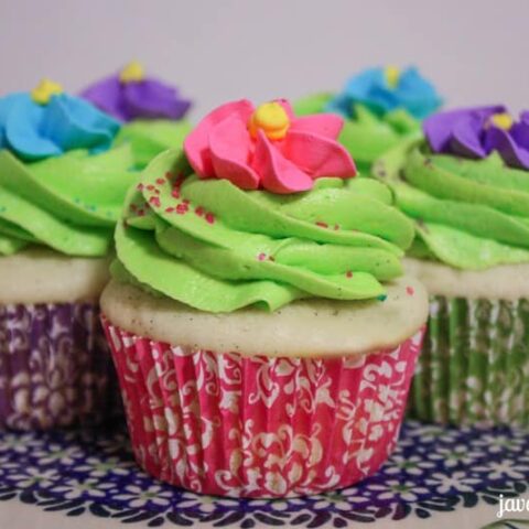 {Tutorial} Spring Cupcakes