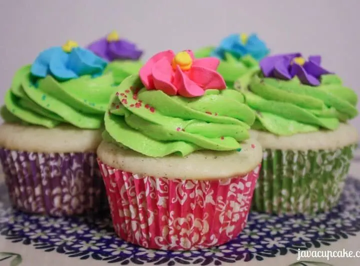 {Tutorial} Spring Cupcakes by JavaCupcake.com