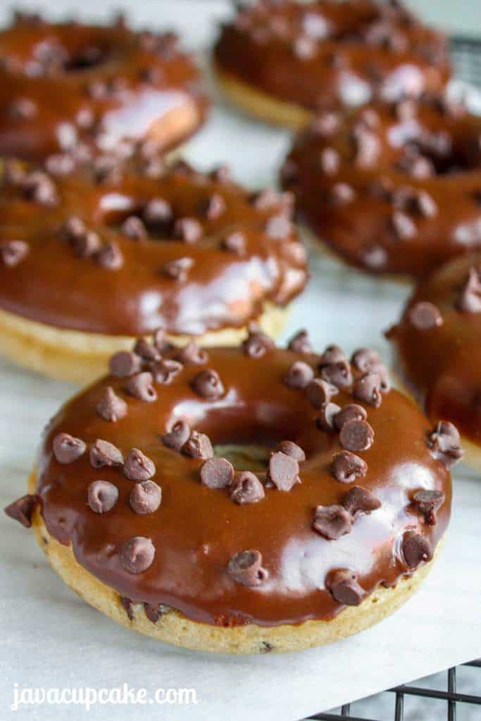 Peanut-Butter-Chocolate-Chip-Donuts-by-JavaCupcake-23