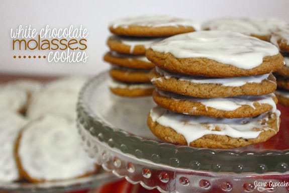 White Chocolate Molasses Cookies - thin and chewy molasses cookies topped with white chocolate | JavaCupcake.com