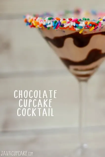 Chocolate Cupcake Cocktail for #CocktailDay | JavaCupcake.com