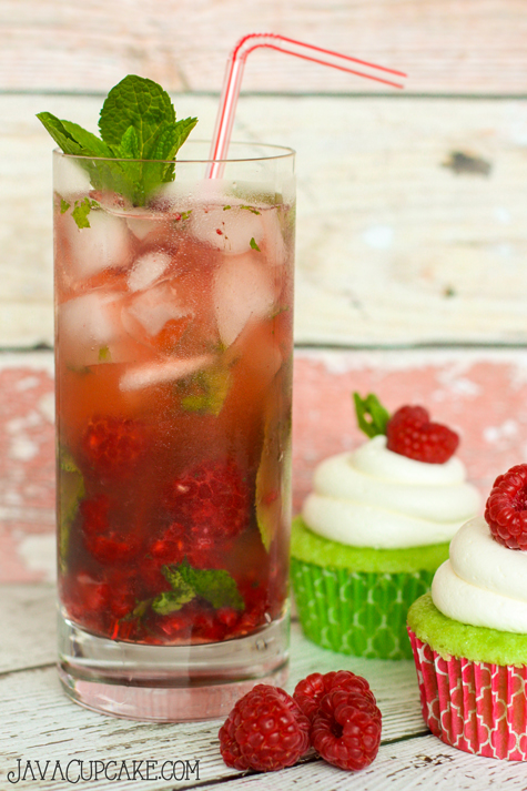 Raspberry Mojitos - Fresh lime, mint, raspberry and rum! | JavaCupcake.com