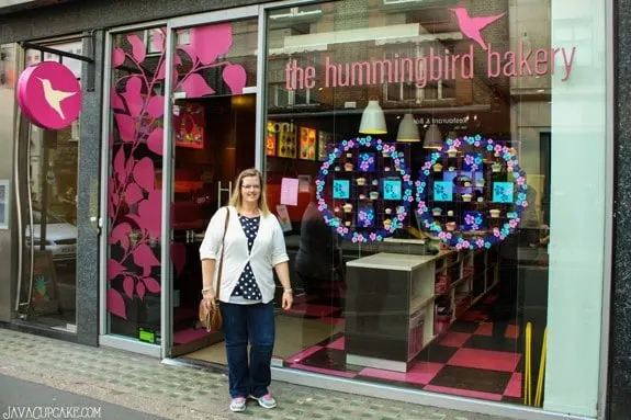 {Review} The Hummingbird Bakery - London, England | JavaCupcake.com