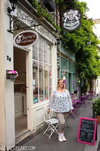 {Review} Bertie's Cupcakery - Paris, France | JavaCupcake.com