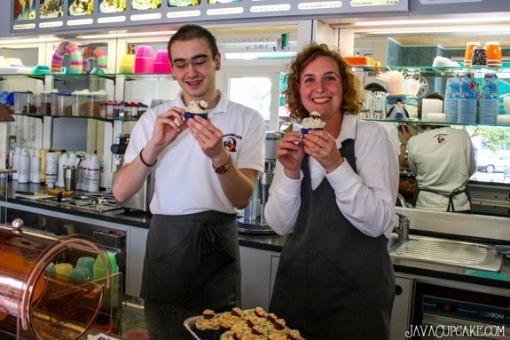 {Review} Pinguino Eis - an Italian Gelato Cafe in Grafenwoehr, Germany | JavaCupcake.com