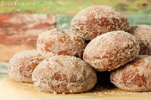 Featured image of post Recipe of Apple Filled Donuts Near Me