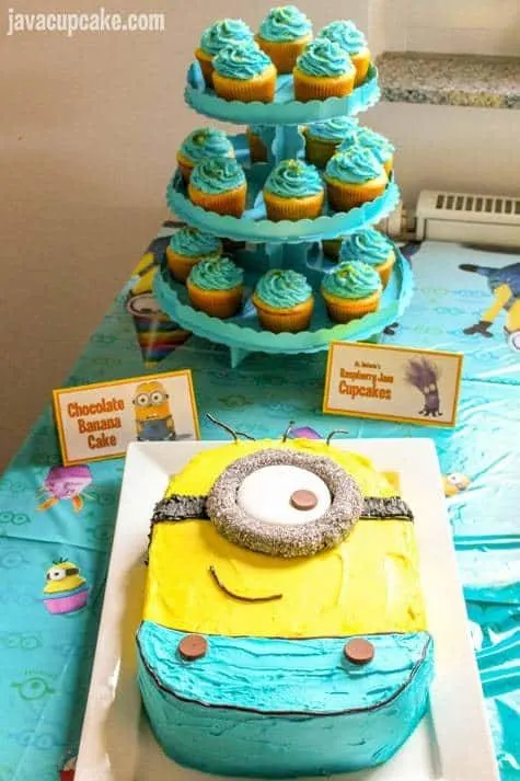 Minion Birthday Party - Minion cake & cupcakes | JavaCupcake.com