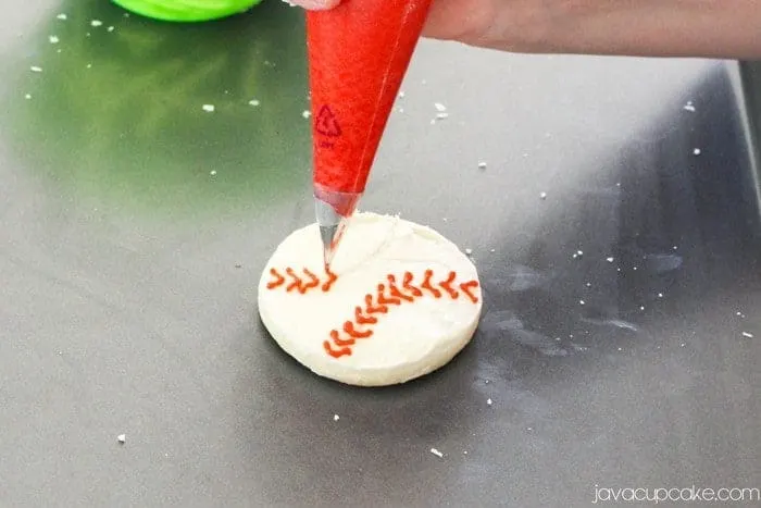 Easy Buttercream Baseball Cookies - A step-by-step tutorial! | JavaCupcake.com