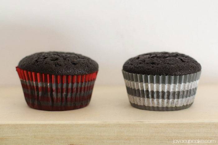 Wilton Liners vs Sweets & Treats Boutique Liners - best greaseproof cupcake liners