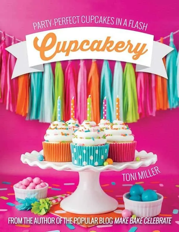 Review: Cupcakery by Toni Miller | JavaCupcake.com