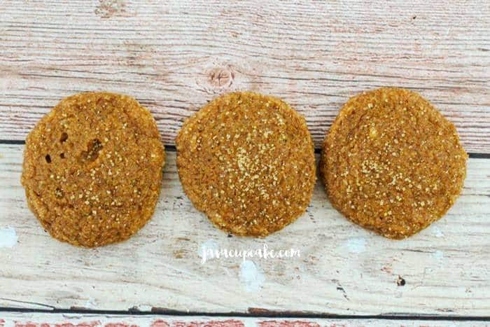Pumpkin Spice Molasses Cookies | JavaCupcake.com