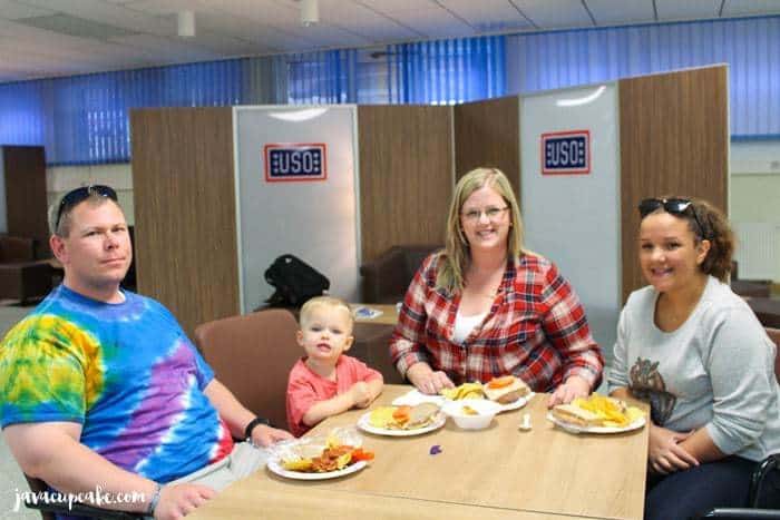 Marie Calender's Comforts from Home Program helps to support USO Operation Celebration. Share your comforts of home and support the USO! | JavaCupcake.com #comfortsfromhome