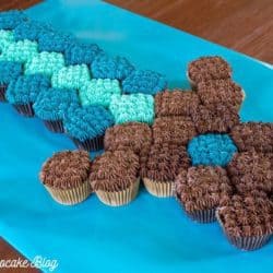 Minecraft Sword Pull Apart Cupcake Cake | JavaCupcake