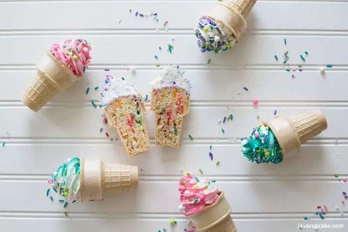 Ice Cream Cone Cupcakes #SummerDessertWeek | The JavaCupcake Blog https://javacupcake.com