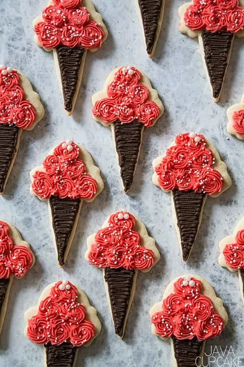 Ice Cream Cone Sugar Cookies | The JavaCupcake Blog https://javacupcake.com