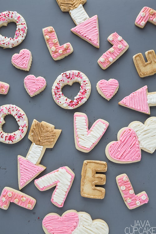 Valentine's Day Sugar Cookies | The JavaCupcake Blog https://javacupcake.com