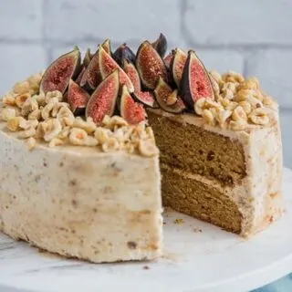 Hazelnut Fig Cake | The JavaCupcake Blog https://javacupcake.com
